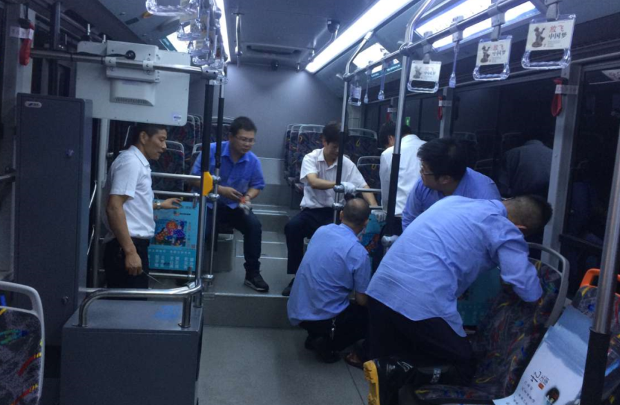 clip_image007.png clip_image007.png