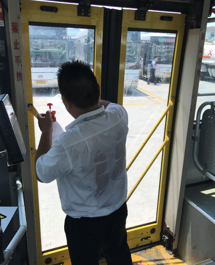 clip_image023.png clip_image023.png